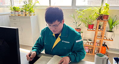 律己在前，星将从心出发！